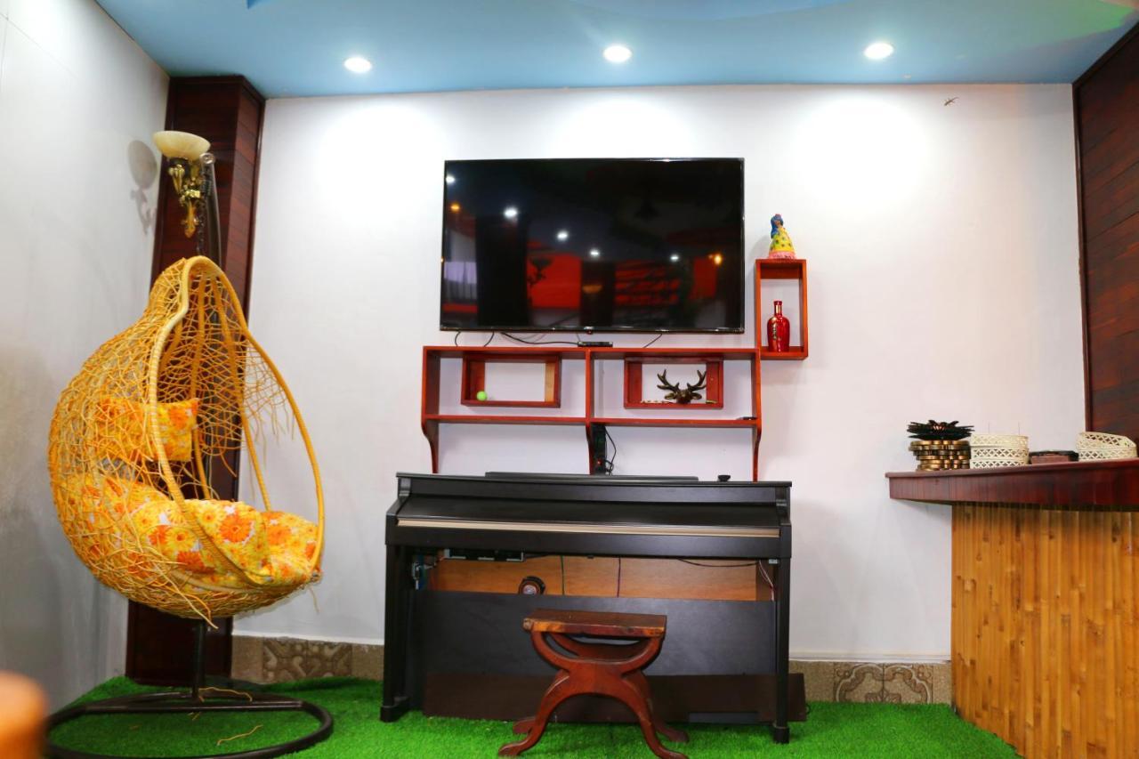 Champion Boutique Hotel เวียงจันทน์ ภายนอก รูปภาพ