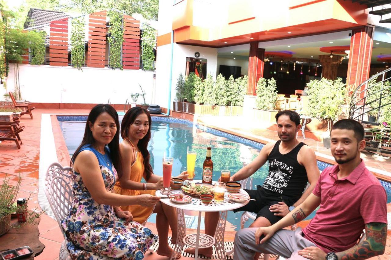 Champion Boutique Hotel เวียงจันทน์ ภายนอก รูปภาพ