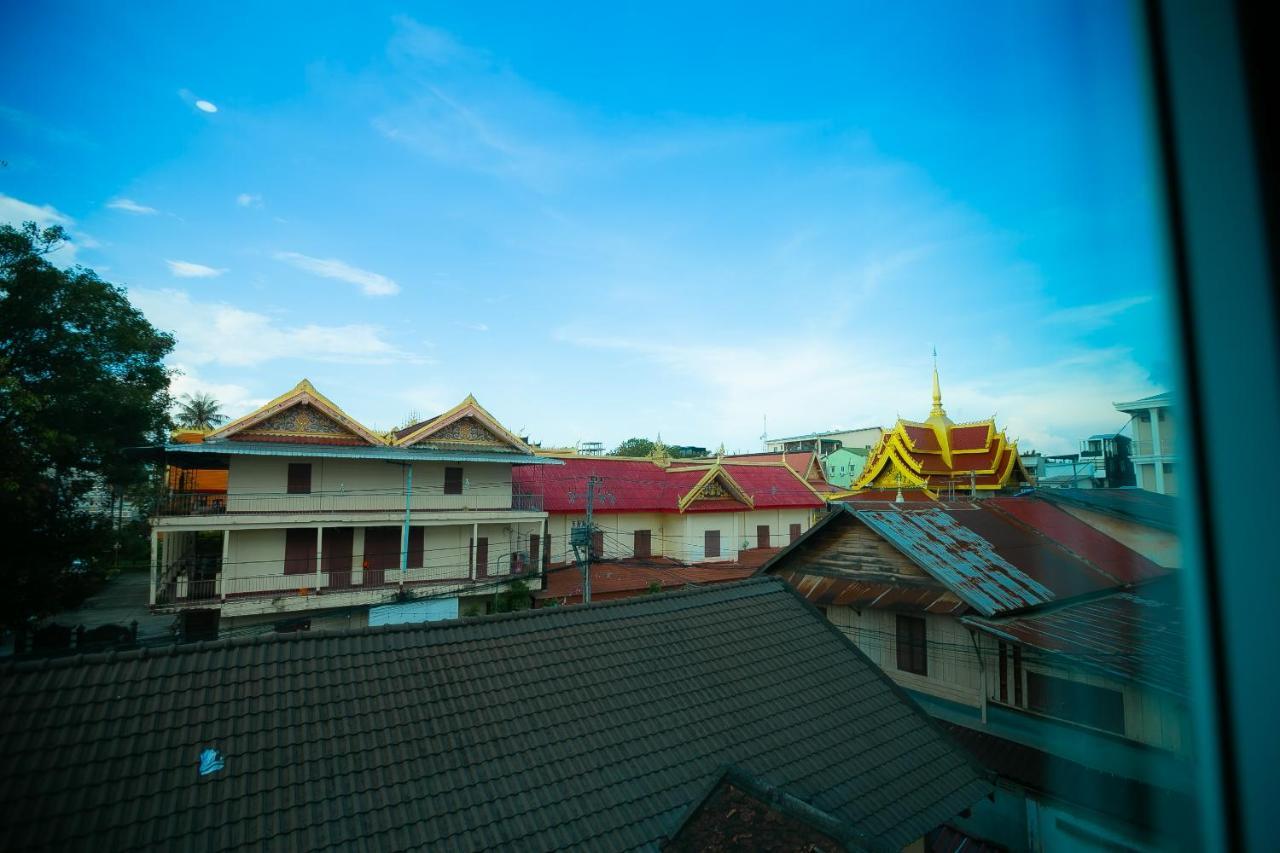 Champion Boutique Hotel เวียงจันทน์ ภายนอก รูปภาพ