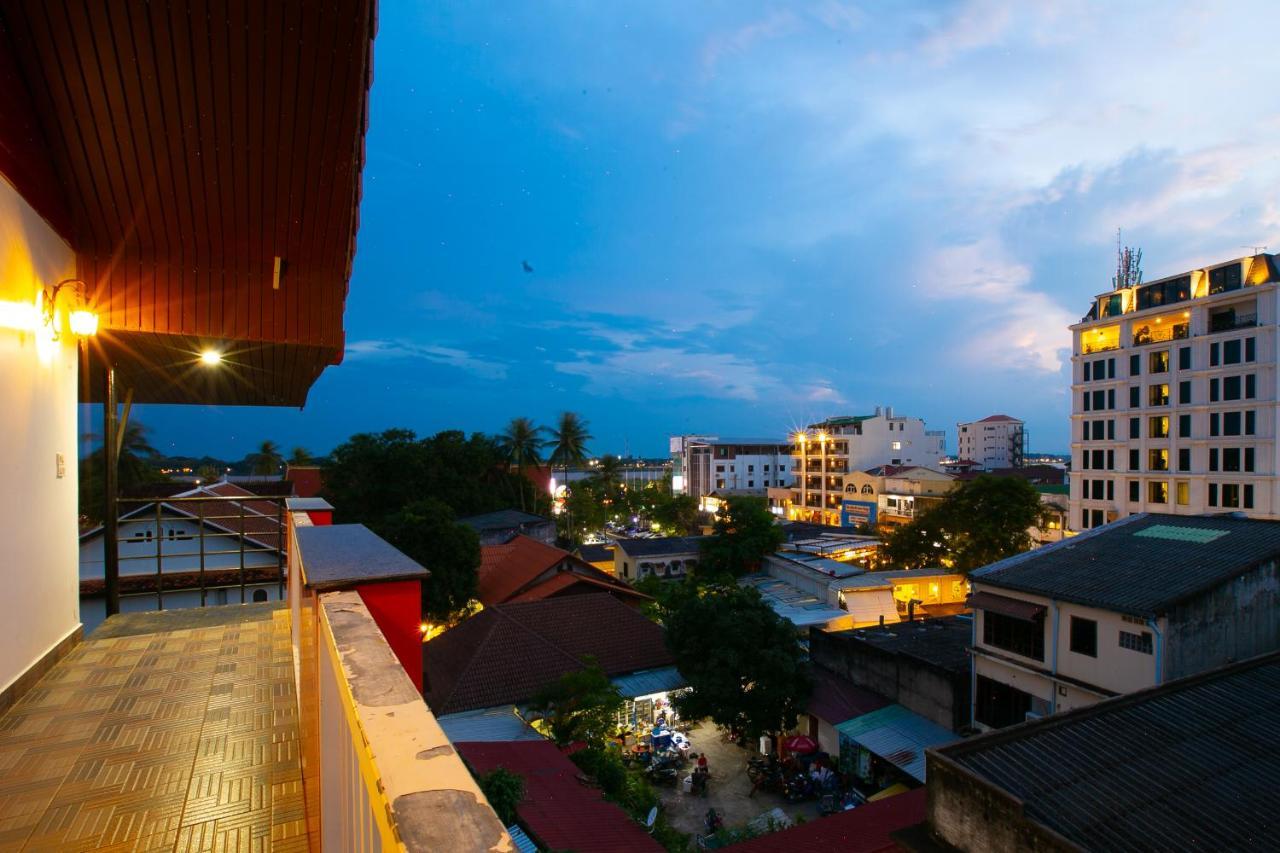 Champion Boutique Hotel เวียงจันทน์ ภายนอก รูปภาพ